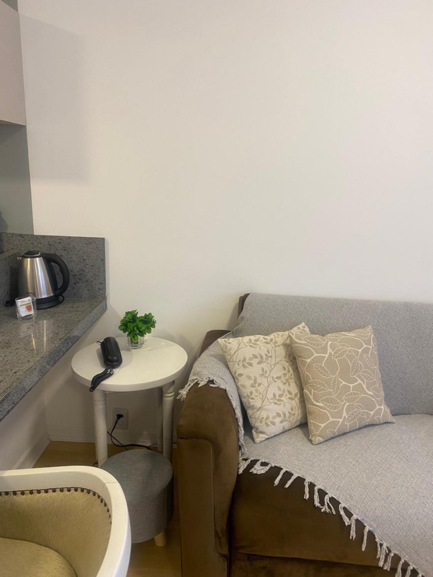 Aconchegante Nos Jardins. Apartamento